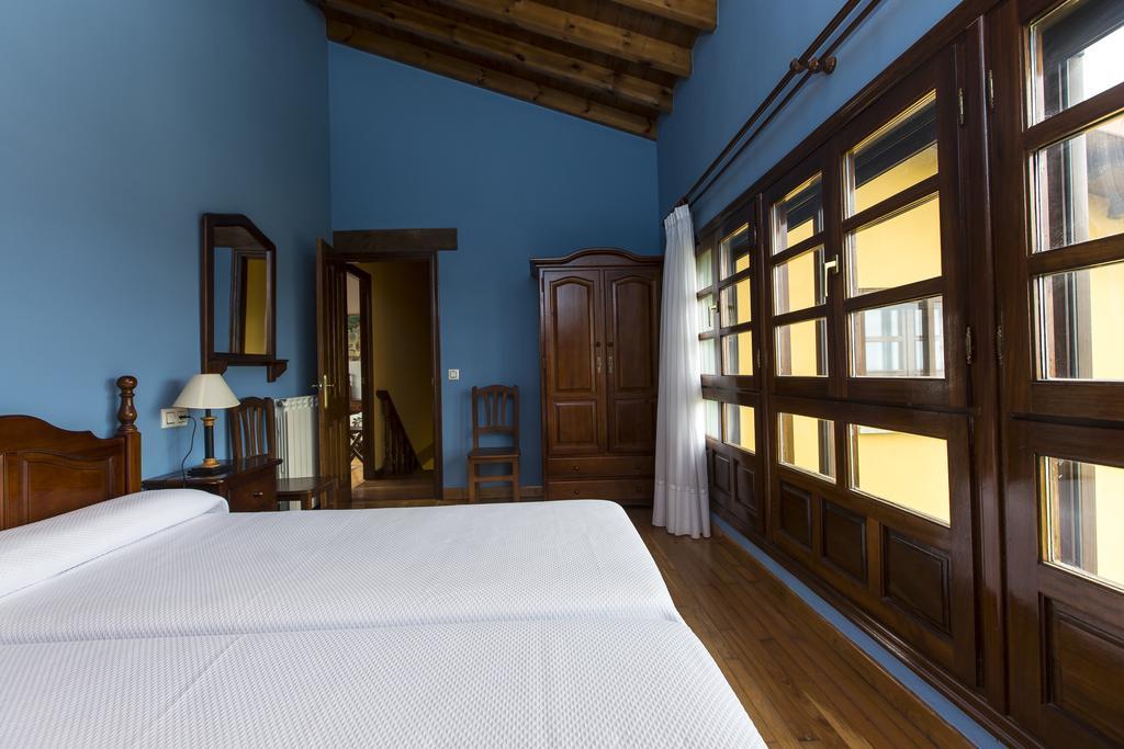 Casas Rurales Playa De Guadamia Llames de Pría エクステリア 写真