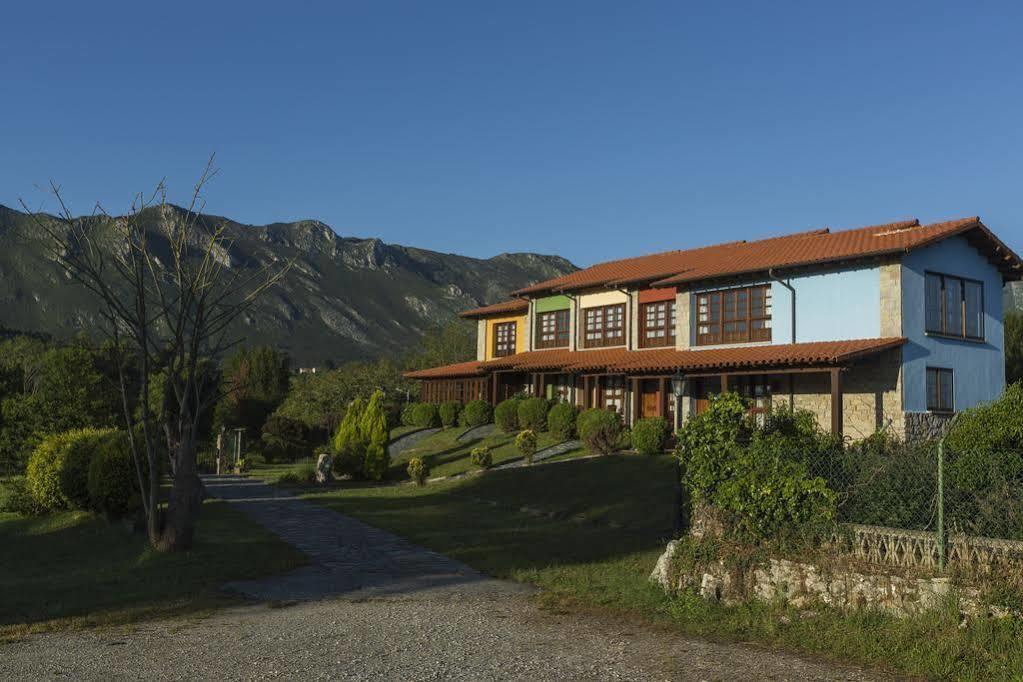 Casas Rurales Playa De Guadamia Llames de Pría エクステリア 写真